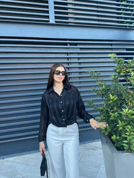 قميص اسود عملي